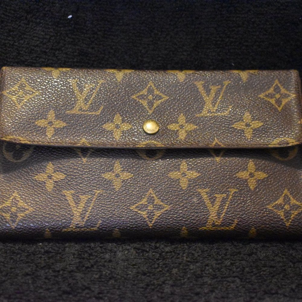 Louis Vuitton Wallet